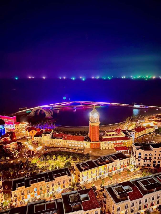 Khach San Chia Khoa Vang - Mien Phi 2 Xe Dap 1 Phong Tham Quan Dia Trung Hai - Tt Hoang Hon Hotel Фу Куок Екстериор снимка