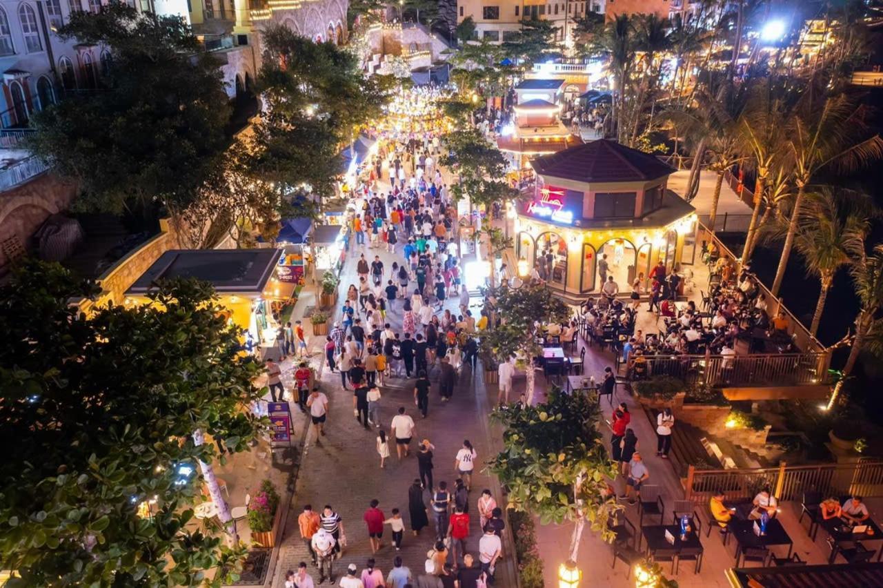 Khach San Chia Khoa Vang - Mien Phi 2 Xe Dap 1 Phong Tham Quan Dia Trung Hai - Tt Hoang Hon Hotel Фу Куок Екстериор снимка